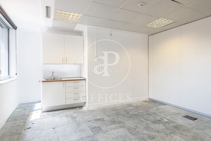 Foto 41d8de08-ec05-433c-8070-036d9a07d60f. Rent office space with heating in Castilla Madrid