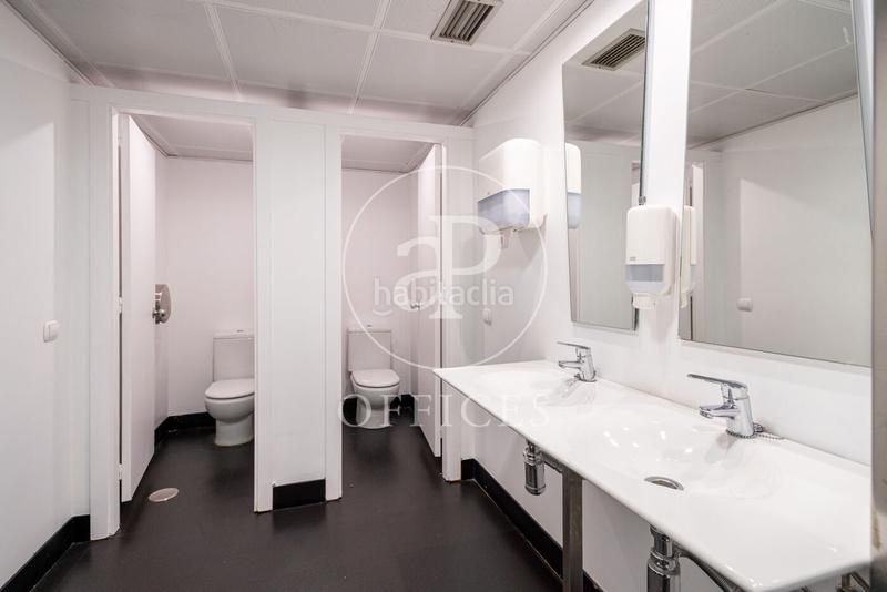 Foto cd306719-d1db-435b-9110-f30141383e00. Rent office space with heating in Castilla Madrid
