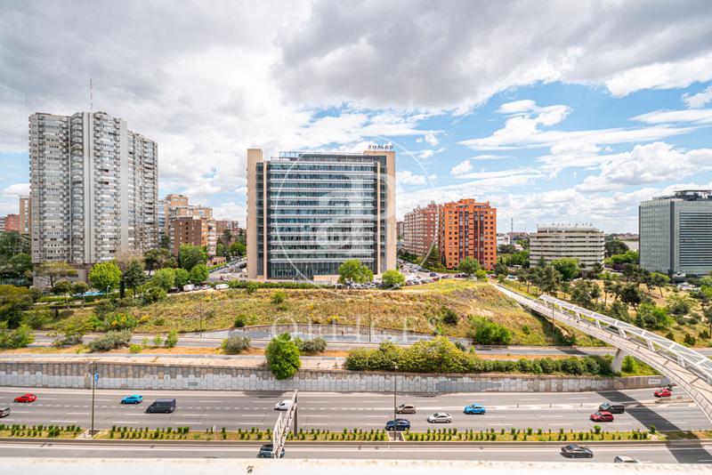 Foto a325f6a2-6e68-40ac-84a3-7ff6708d11df. Location bureau avec chauffage dans Castilla Madrid