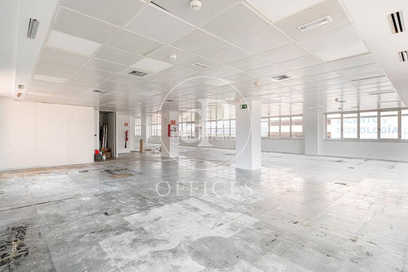 Foto d26d6261-a69b-449f-8920-60900edd9d38. Location bureau avec chauffage dans Castilla Madrid