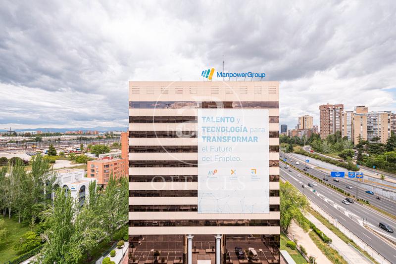 Foto c5c5afb6-8d1a-4bf9-89f8-142072ee3739. Miete büro mit heizung in Castilla Madrid