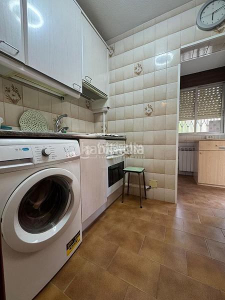 Foto 80afcaca-3993-4816-8479-ef0574da5f17. Piso  en venta en Canillas Madrid