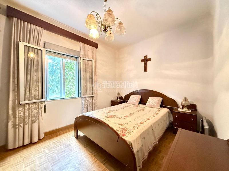 Foto ffdea6d1-4959-4224-84d0-bc4d38ce8c2b. Pis amb aparcament a San Juan Bautista Madrid