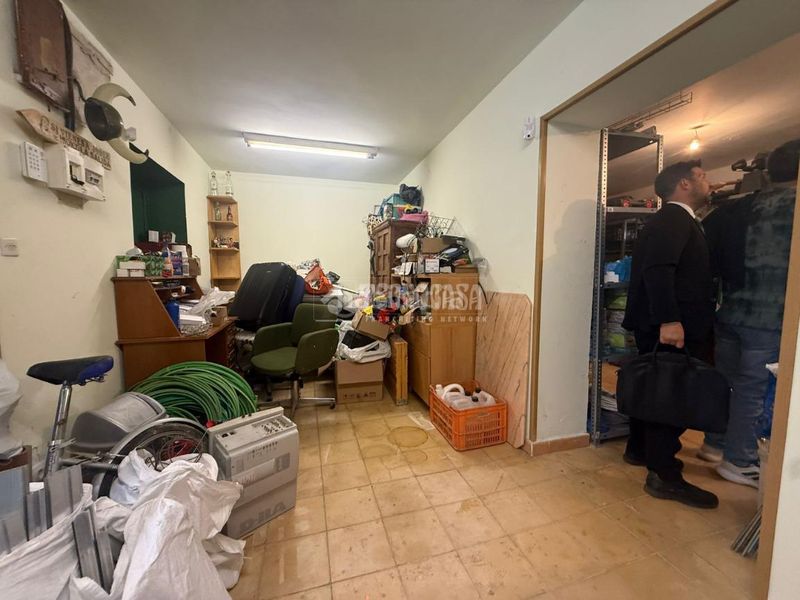Foto d9895051-a1a2-472e-ba0d-c2a3f3781735. Local comercial a Canillas Madrid