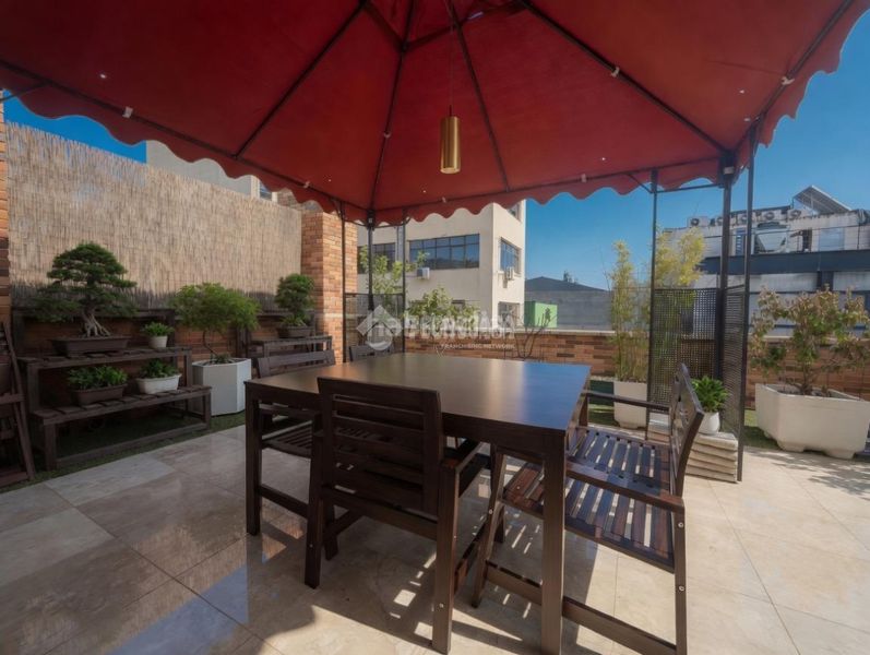 Foto d6d9eff5-f713-4095-9b68-e750c05c4eb2. Casa aparellada a Canillas Madrid