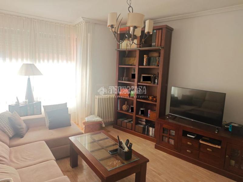 Foto f20d60f1-1091-4cda-8ce4-250e86bd57c0. Pis amb calefacció a Berruguete Madrid