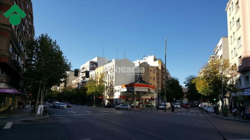 Foto 20d6b5e8-663a-411b-844d-ecef6acf0ff3. Pis amb calefacció a Bellas Vistas Madrid