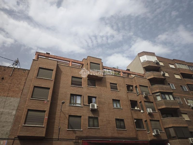 Foto 6b7b29b7-7b3c-418d-a67f-e7fe5b65df50. Pis amb calefacció a Berruguete Madrid