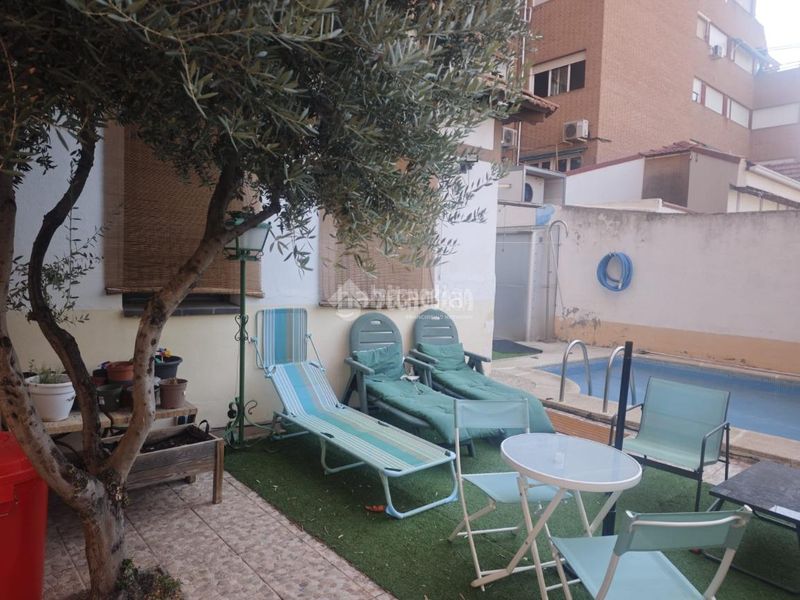 Foto caf8acaa-662d-496f-bfe2-fed0934c389d. Casa amb calefacció piscina a Bellas Vistas Madrid