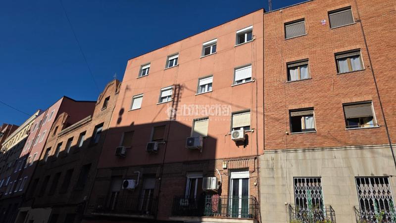 Foto c727ae0d-69ad-4ef5-9d90-773b687bb860. Local comercial amb calefacció a Berruguete Madrid