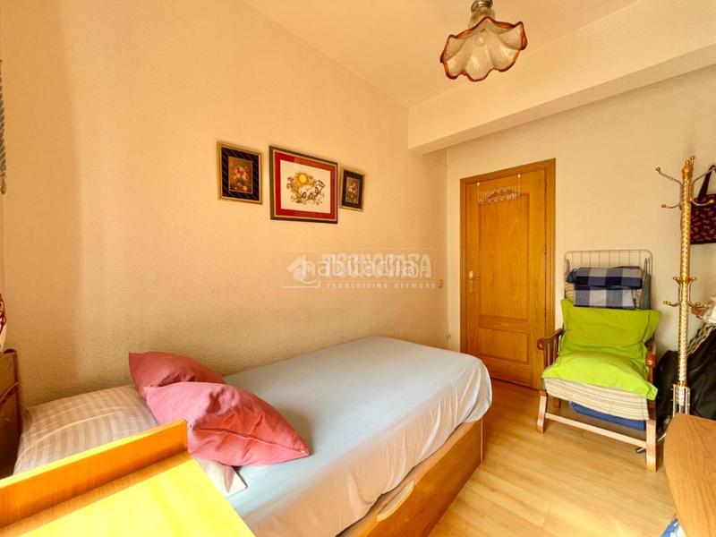 Foto 60998905-7211-446b-890a-ae180203187e. Pis amb calefacció a Numancia Madrid
