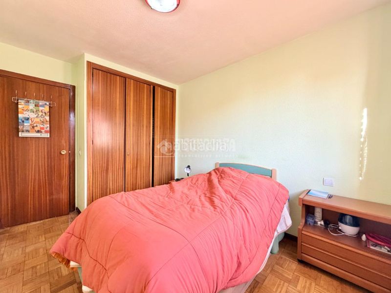 Foto c6c5a6e0-44f3-46a8-a0ab-f10badfae55d. Pis amb calefacció aparcament a Numancia Madrid