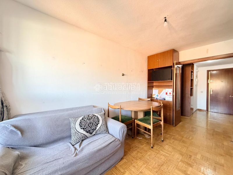 Foto c15efc7d-8a1b-4dc5-aa5a-0d11e8255638. Pis amb aparcament a Numancia Madrid