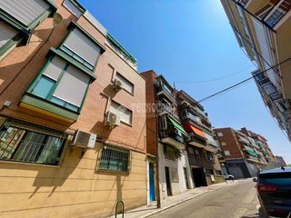 Etagenwohnung in Numancia. Piso en venta en madrid
