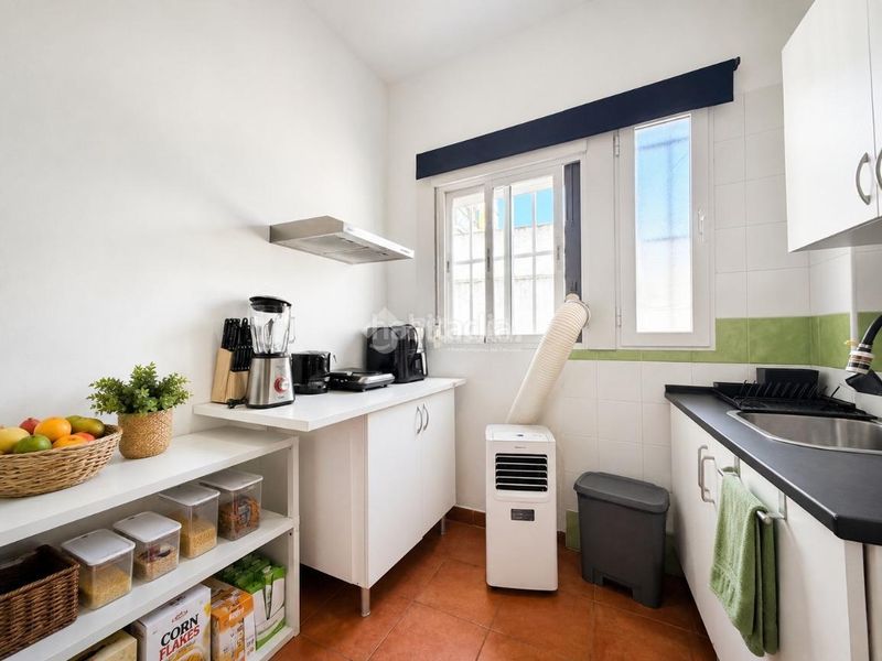 Foto 7fe00d09-368c-49ad-a8ad-4586b9282758. Local comercial a Numancia Madrid