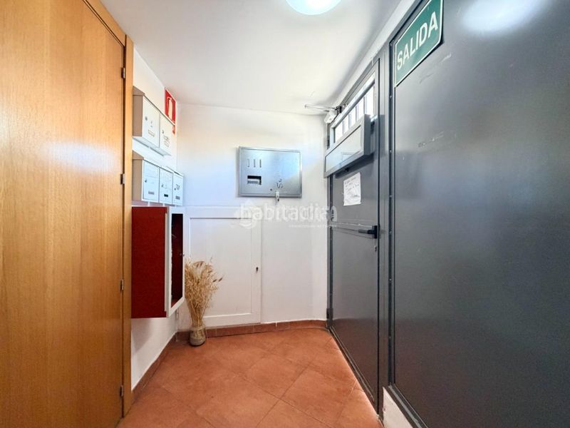 Foto e74fb736-b0f7-48e7-b80c-ee36a9721914. Local comercial a Numancia Madrid