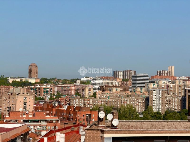 Foto 9e97ae70-0dde-4f35-b0a0-ec965d5d4281. Pis amb calefacció a Numancia Madrid