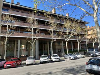 Local commercial à Manel farrés 89. Local comercial en venta en sant cugat del vallès