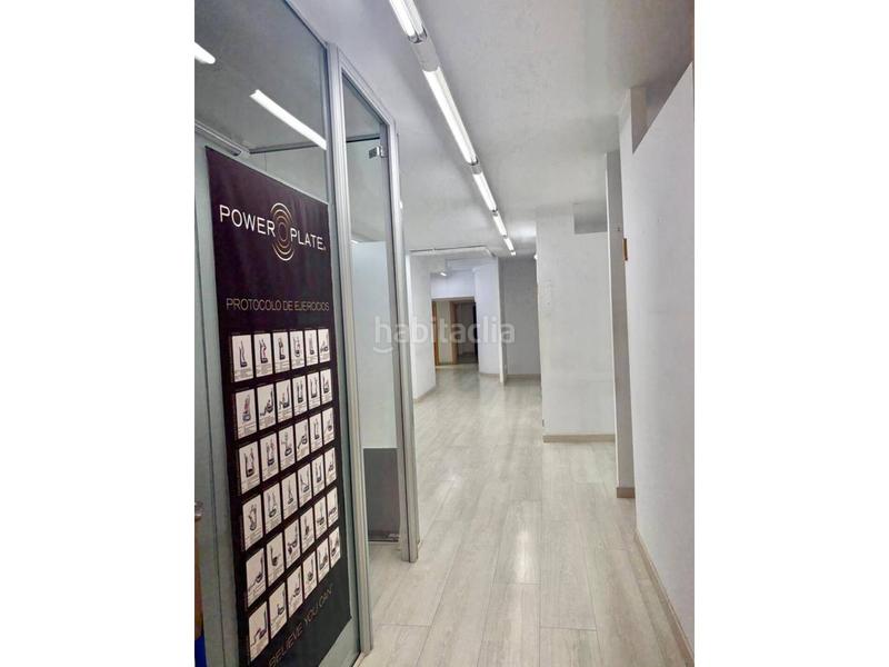 Foto 6c7e70db-e15e-4f77-b308-b2fbc9206fa6. Rent business premise in Centre - Estació Sant Cugat del Vallès