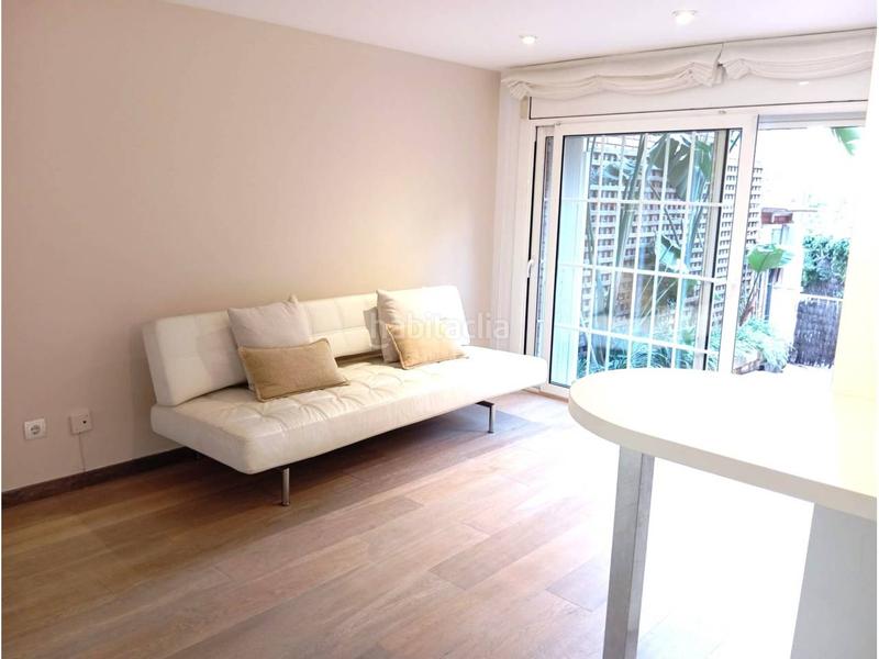 Foto 0749544e-58cb-4294-95b8-8ebac2c79317. Alquiler casa adosada  en Eixample con piscina amueblada en Sant Cugat del Vallès