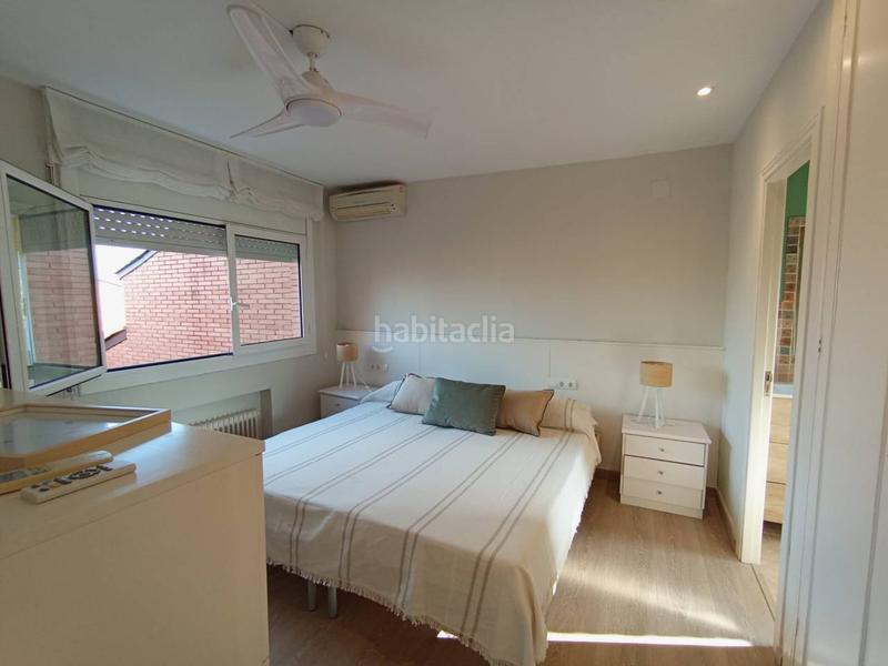 Foto 31026a4d-f331-4101-88ca-30d676b942f5. Alquiler casa adosada  en Eixample con piscina amueblada en Sant Cugat del Vallès