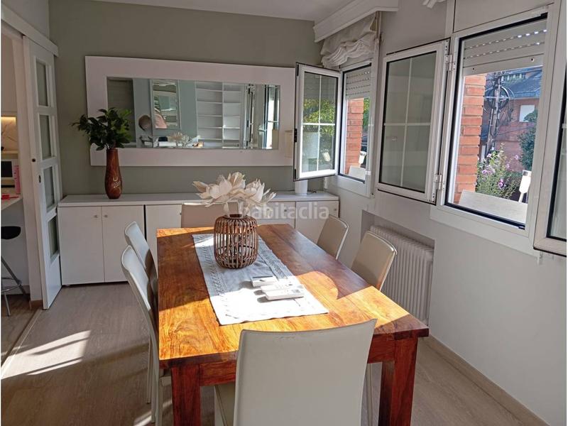 Foto 5377f4c6-e141-417d-9899-de30018f64cb. Alquiler casa adosada  en Eixample con piscina amueblada en Sant Cugat del Vallès