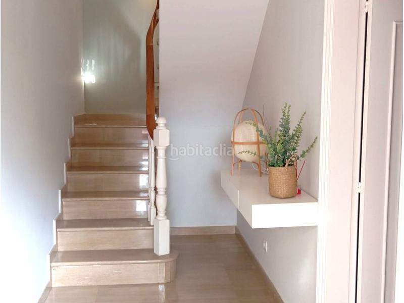 Foto da75cc69-9943-43c7-b30f-d651b652c234. Alquiler casa adosada  en Eixample con piscina amueblada en Sant Cugat del Vallès