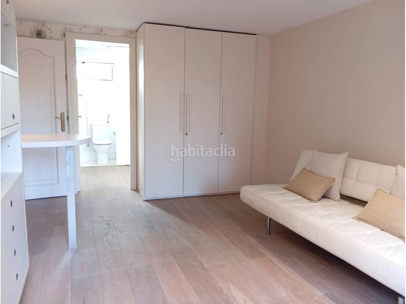 Foto c66dae51-c2a2-439e-9738-32ef7e393584. Lloguer casa adossada amb calefacció aparcament piscina a Sant Cugat del Vallès