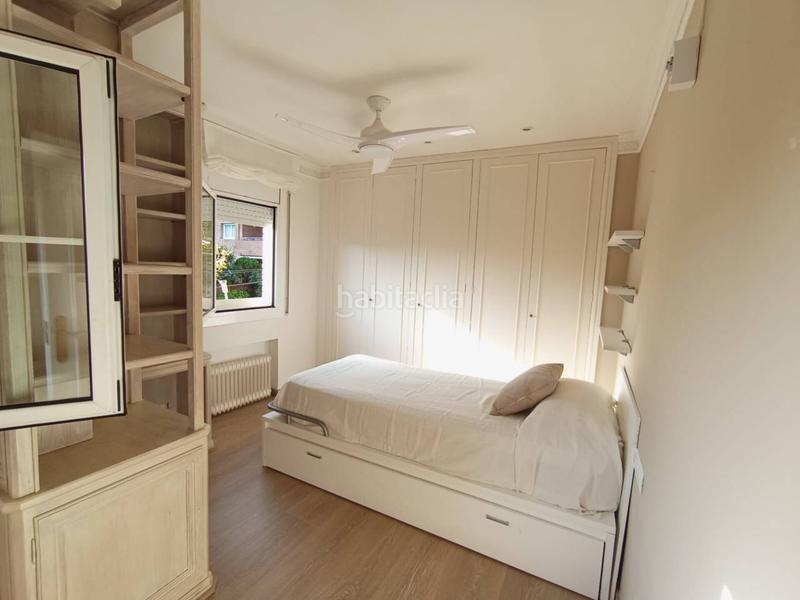 Foto b1ededec-63aa-4b94-98d6-8c101f9ae7a2. Rent semi detached house with heating parking pool in Sant Cugat del Vallès