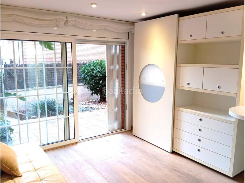 Foto d04b68c8-340b-4c7b-b598-401fafd7c3cf. Rent semi detached house with heating parking pool in Sant Cugat del Vallès