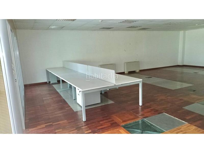 Foto db9a059e-2ac4-4b5a-9d9b-bdfca0129984. Location bureau dans Roquetes-Can Magí Sant Cugat del Vallès