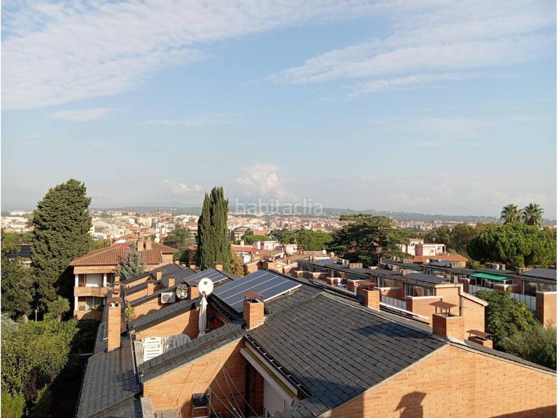 Foto 4f5ae63f-0a9f-4844-ba24-51c944ad83e9. Miete reihenhaus mit heizung parking pool in Eixample Sant Cugat del Vallès