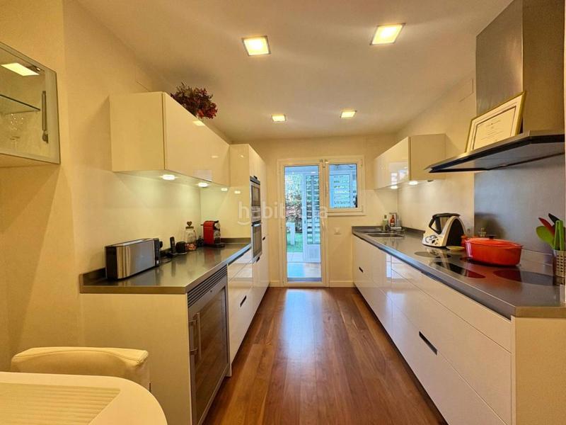 Foto 02ecad74-4556-44d2-ae27-c9400f5a67a9. Pis amb calefacció aparcament piscina a Serraparera Cerdanyola del Vallès