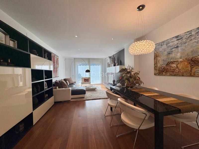 Foto 033a2d82-3c63-4807-a6af-23caf4c82067. Pis amb calefacció aparcament piscina a Serraparera Cerdanyola del Vallès