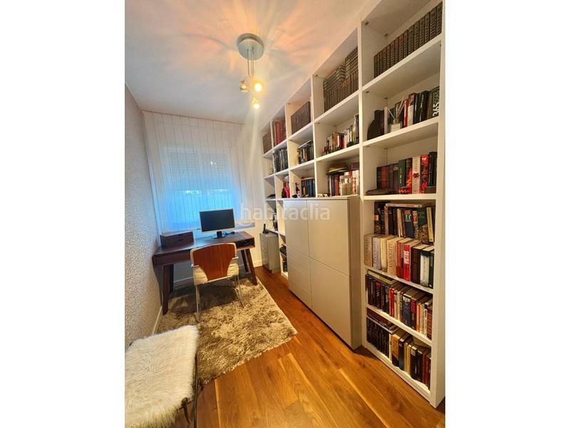 Foto daff2af9-a638-4630-86ec-c67a2855b02e. Pis amb calefacció aparcament piscina a Serraparera Cerdanyola del Vallès