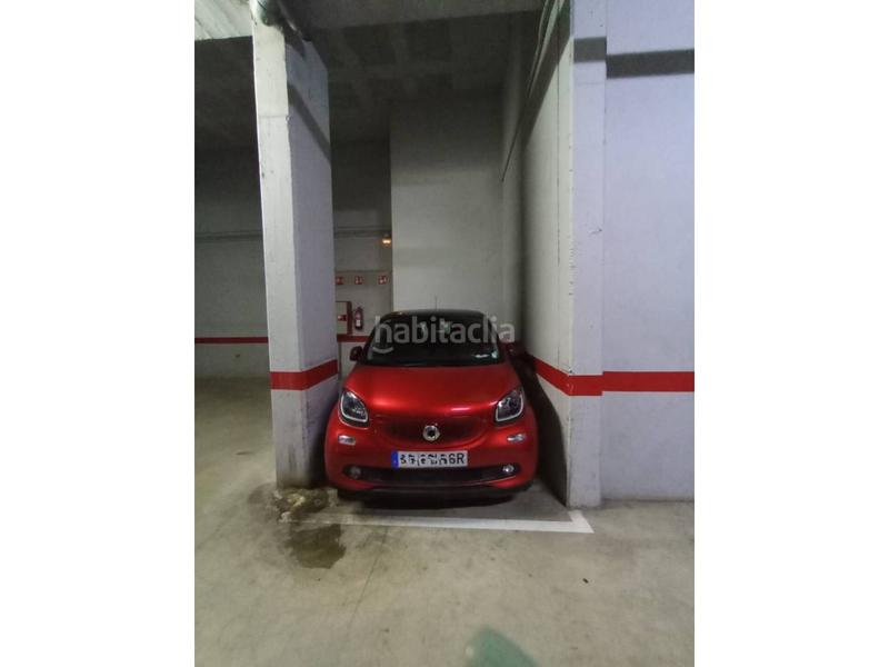 Foto 22ad08d1-fb46-4d08-b131-bb6ceae8ff57. Autoparkplatz in Mercat Rubí