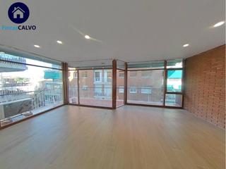 Location Appartement à Centre - Estació. Piso en alquiler con reforma a estrenar