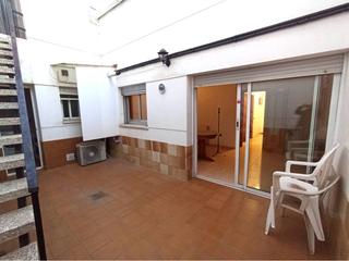 Semi detached house in Mercat. Casa adosada en zona privilegiada