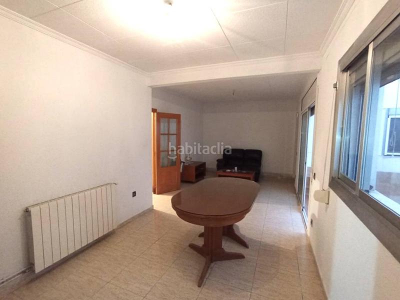 Foto febae8df-e0dd-4d7d-ad12-3a1e71720030. Casa adossada amb aparcament a Mercat Rubí