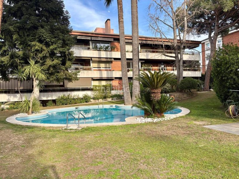 Foto 27793f4f-4f89-4d0b-bae6-63d2e6ccd62b. Pis amb calefacció aparcament piscina a Eixample Sant Cugat del Vallès
