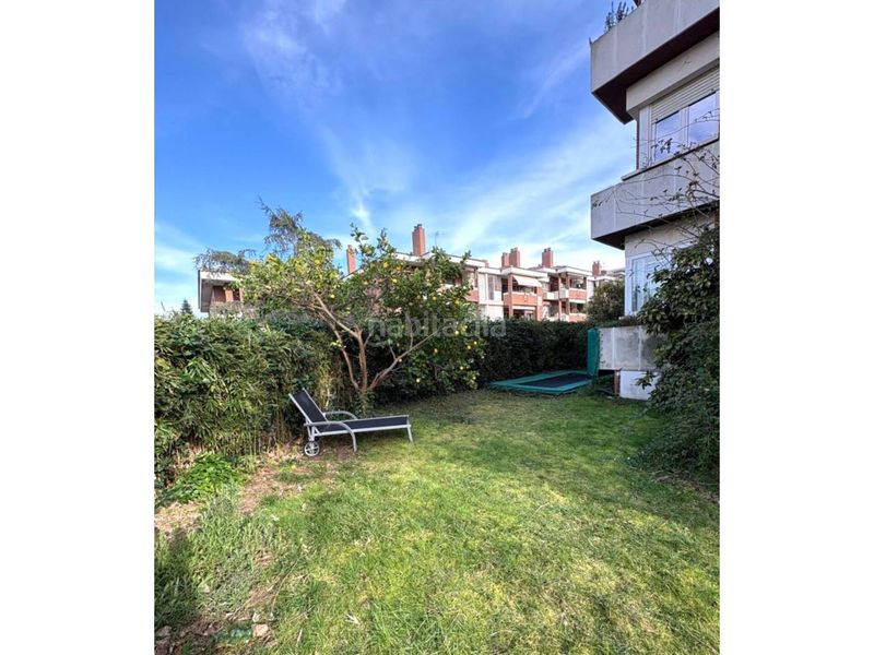 Foto e3563079-e3ad-4e01-ba42-ec7993a8760c. Pis amb calefacció aparcament piscina a Eixample Sant Cugat del Vallès