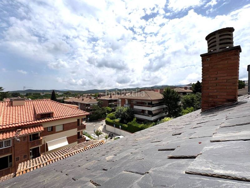 Foto 99c08f01-edb2-433a-9832-685d958676c3. Duplex con riscaldamento parcheggio piscina in Eixample Sant Cugat del Vallès