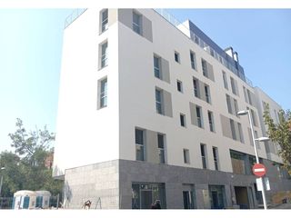 Duplex  Calle dos de maig. Exclusivo ático dúplex reformado de 213 m con 93 m de terrazas e