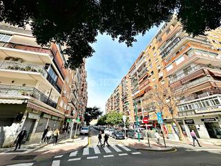 Appartement à Los Guindos - Parque Mediterráneo - Santa Paula. Piso en venta en málaga