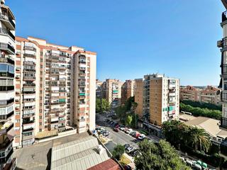 Pis en Puerta Blanca. Piso en venta en mlaga