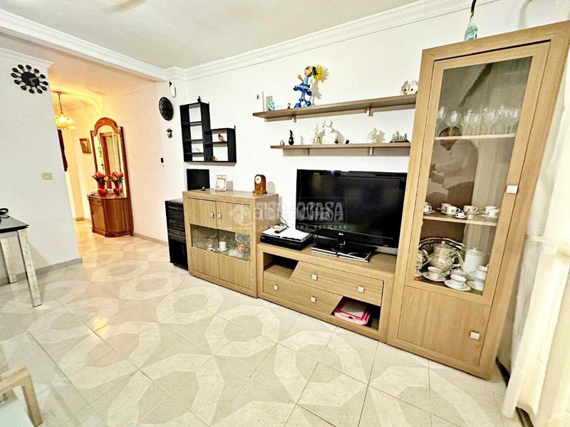 Foto f00376b3-bb29-4609-aa8f-109fd6c05319. Piso  en venta en Los Guindos - Parque Mediterráneo - Santa Paula Málaga