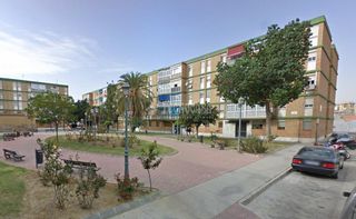 Pis a Puerta Blanca. Piso en venta en málaga