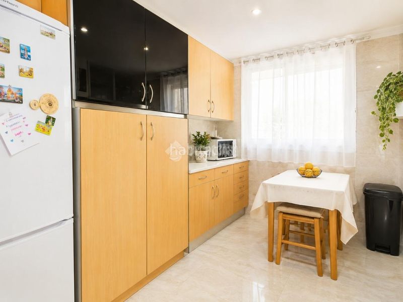 Foto 1d03a081-cb67-4ede-8ba9-4a20fd5da502. Piso  en venta en Puerta Blanca Málaga
