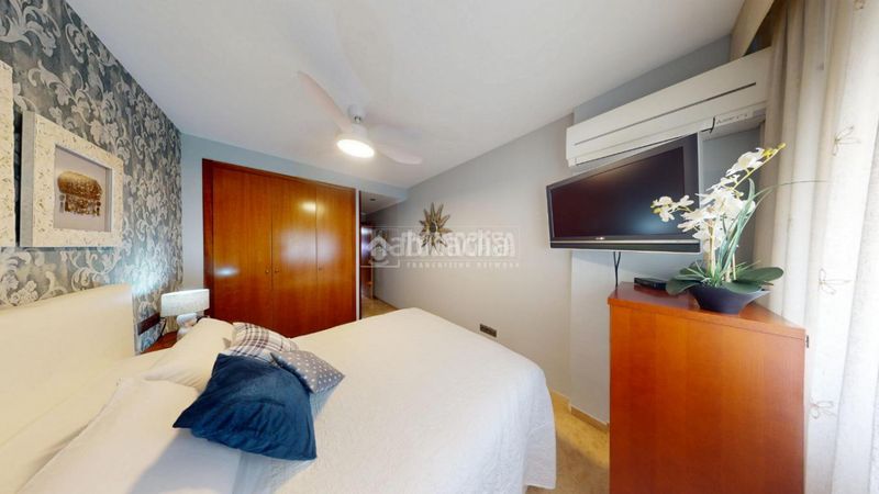 Foto eaa3411e-4863-4bb8-97f4-5456e431e12d. Pis amb calefacció a Sant Antoni Valencia