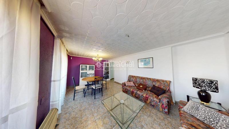 Foto 1d5808de-61ba-44ba-8981-39b858a111bd. Pis a Marxalenes Valencia